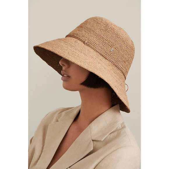 Helen Kaminski Accessories - Helen Kaminski Provence 10 raffia hat brown